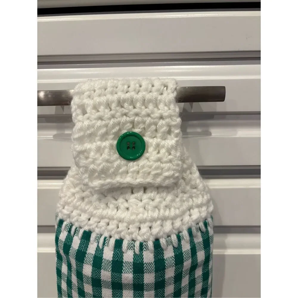 Crochet Top Kitchen Towel- Green and white checkers